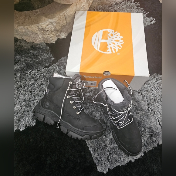 Timberland women's boots - Picture 1 of 13